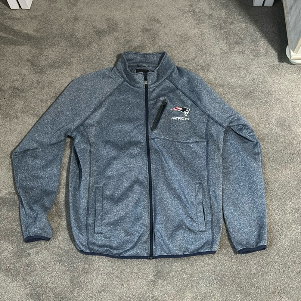 Men’s full zip patriots sweatshirt